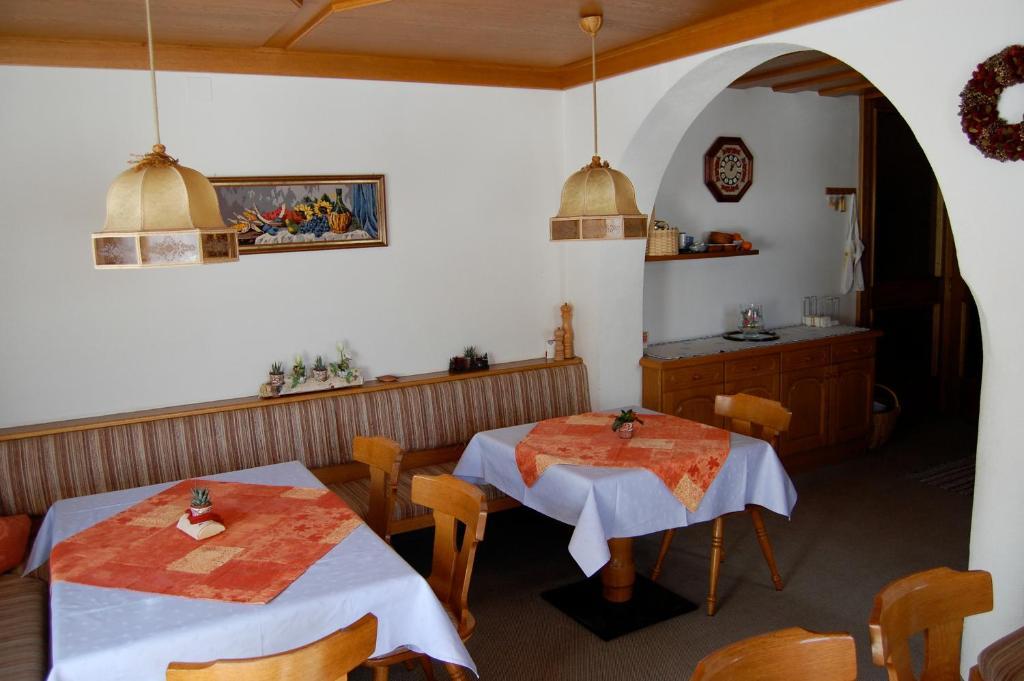 Haus Oberland Bed & Breakfast St. Anton am Arlberg Exterior foto