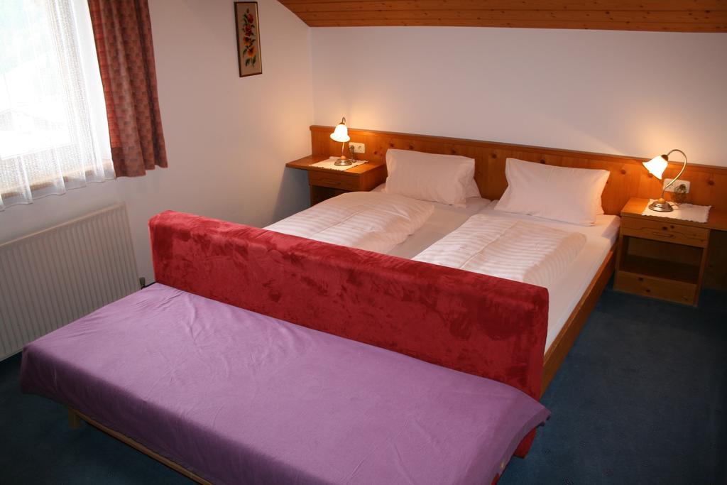 Haus Oberland Bed & Breakfast St. Anton am Arlberg Exterior foto