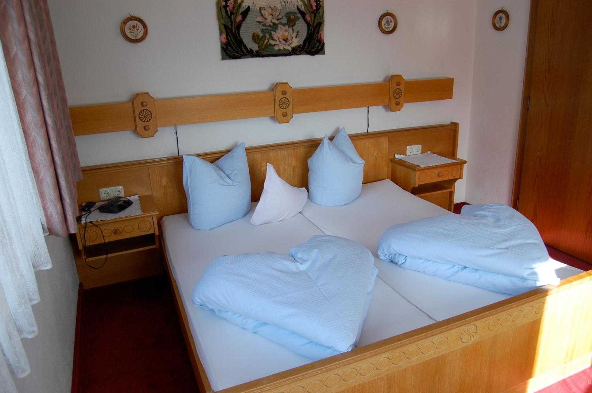 Haus Oberland Bed & Breakfast St. Anton am Arlberg Exterior foto